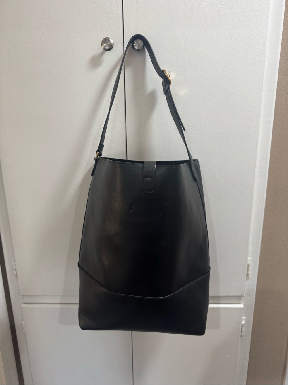 Old Navy Black Shoulder Hobo with Gold Accent - Picture 5 of 6